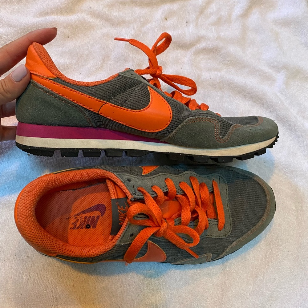 Nike internationalist for jcrew special edition